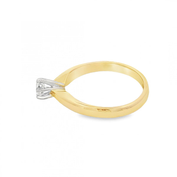 18ct Yellow Gold Diamond Engagement Ring - Size L½ - 0.25ct
