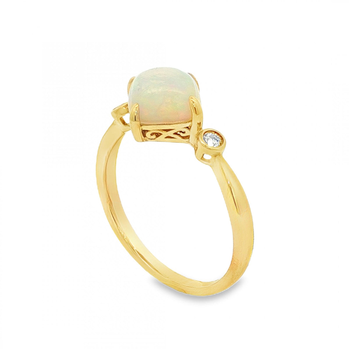9ct Yellow Gold Opal & Diamond Ring - Size N - 2.0g