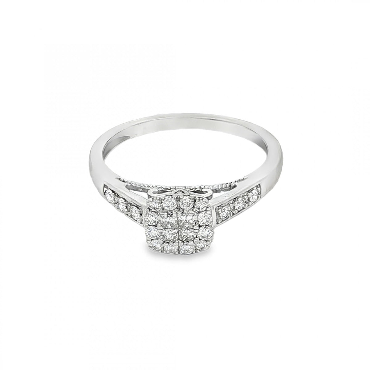 9ct Yellow Gold Diamond Cluster Ring - Size N - 0.33ct