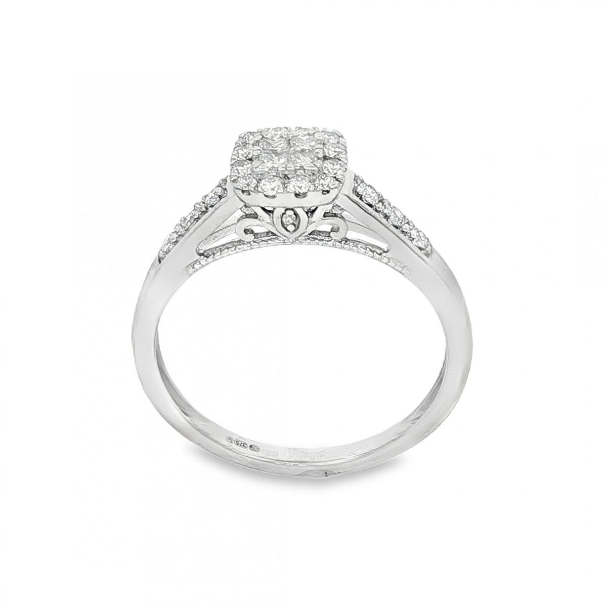 9ct Yellow Gold Diamond Cluster Ring - Size N - 0.33ct