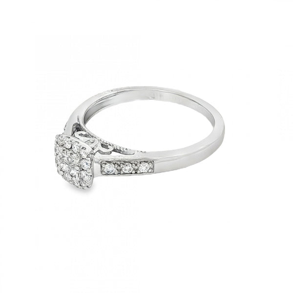 9ct Yellow Gold Diamond Cluster Ring - Size N - 0.33ct