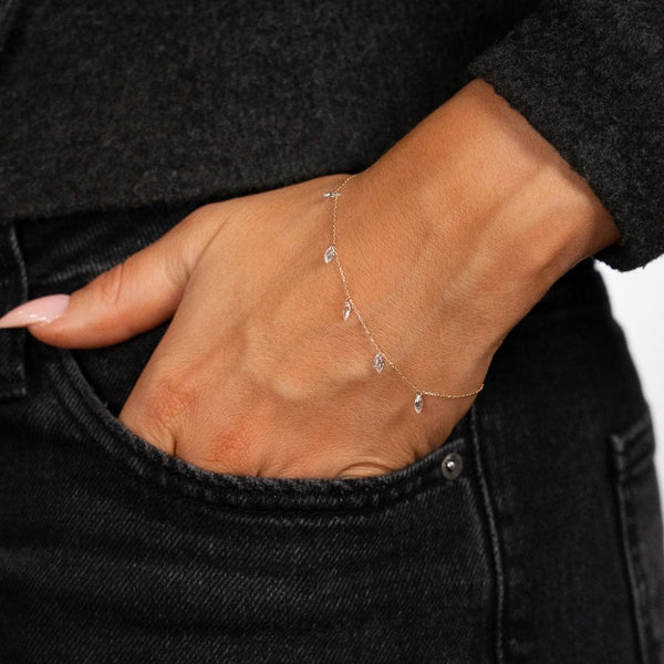9ct Yellow Gold CZ Drop Trace Bracelet - 7/7.5" - 0.6g