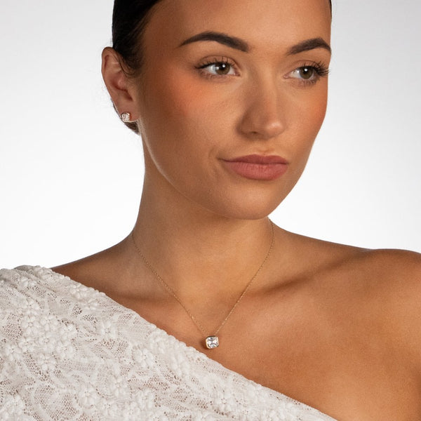 9ct Yellow Gold Cushion CZ Pendant & Necklace - 16/18" - 2.7g