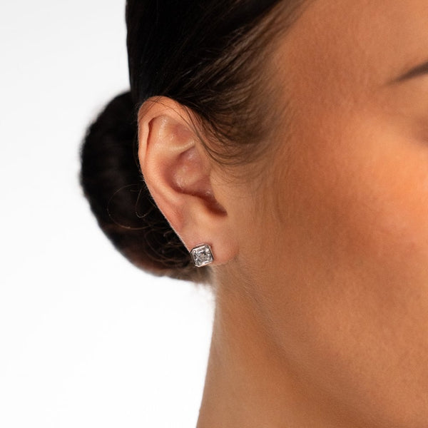 9ct White Gold Cushion CZ Stud Earrings - 7x7mm - 2.0g