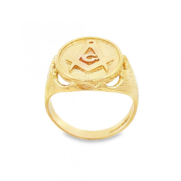 9ct Yellow Gold Oval Masonic Signet Ring - Size P - 20mm