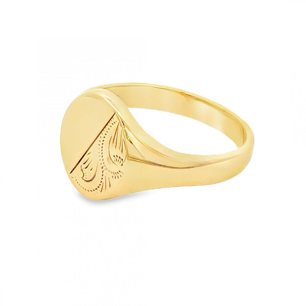 9ct Yellow Gold Half-Engraved Oval Signet Ring - Size Y - 15mm