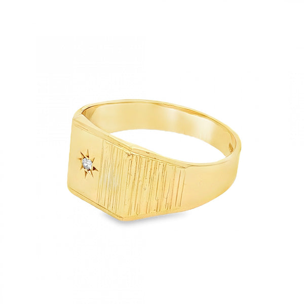 9ct Yellow Gold Diamond Square Signet Ring - Size U - 10mm