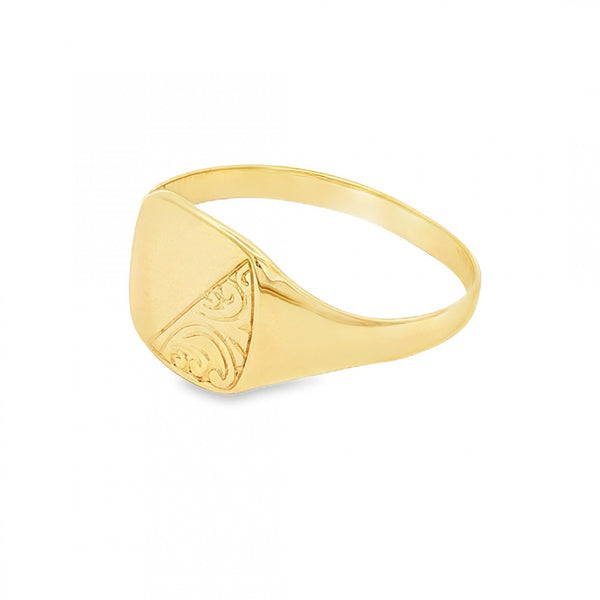 9ct Yellow Gold Half-Engraved Cushion Signet Ring - Size Z -12mm