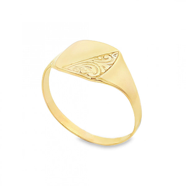 9ct Yellow Gold Half-Engraved Cushion Signet Ring - Size Z -12mm