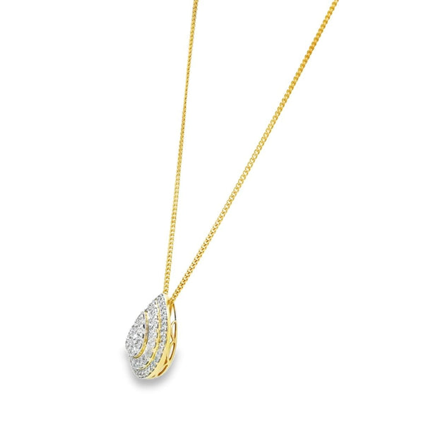 9ct White Gold Diamond Cluster Pendant & Necklace - 18" - 1.18ct