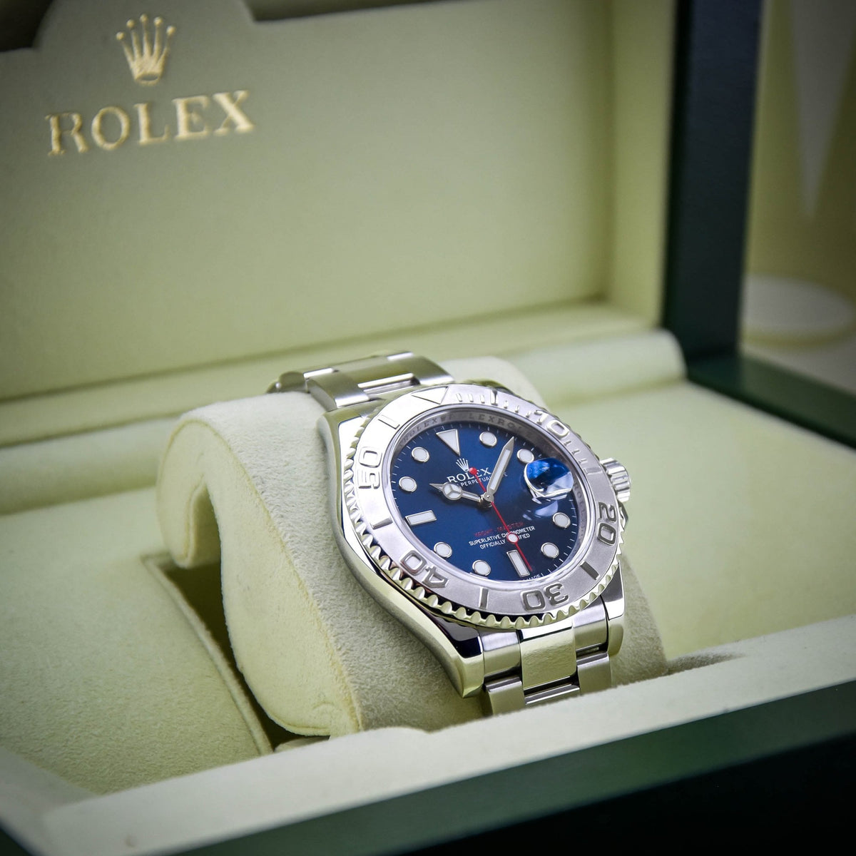 Yacht-Master 116622 – Blue Dial – Platinum Bezel – 2013