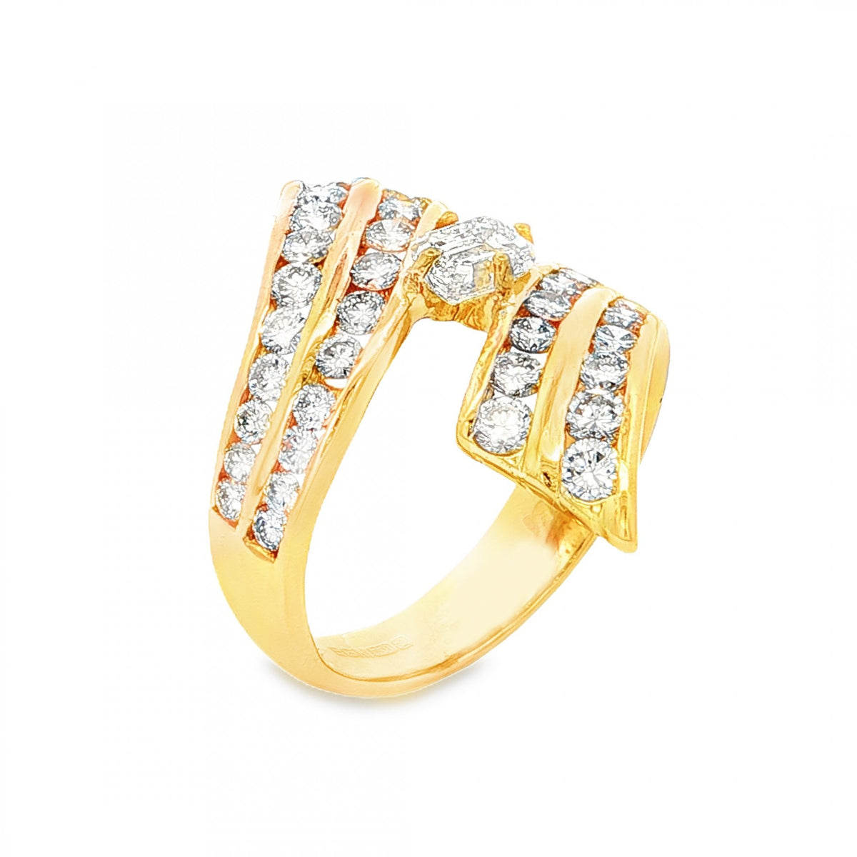 18ct Yellow Gold Diamond Twist Ring - Size M - 2.29ct