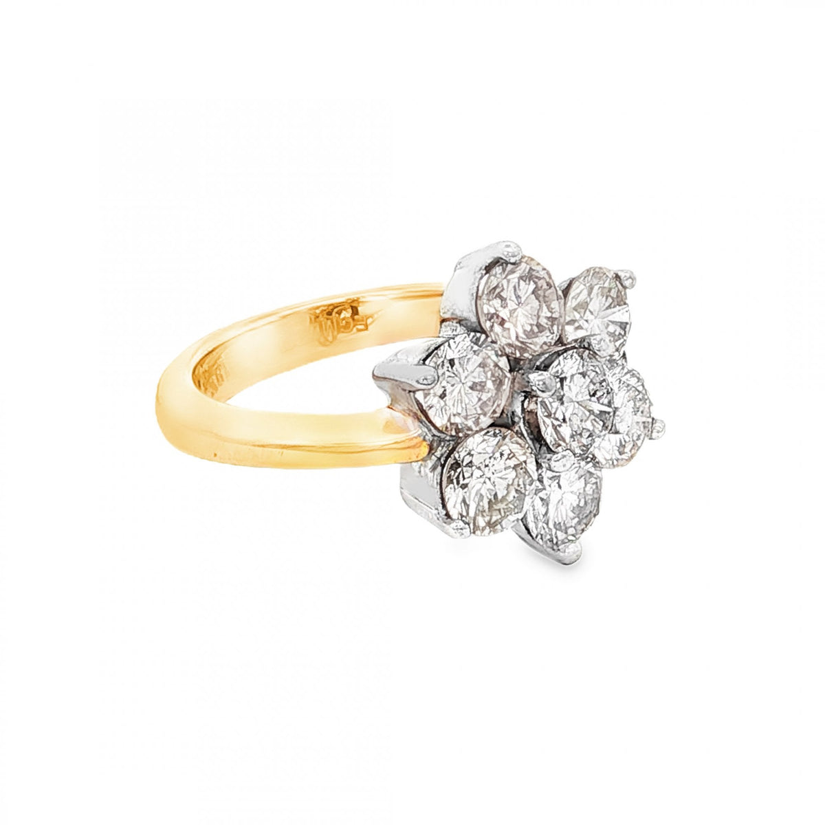 18ct Yellow Gold Diamond Cluster Ring - Size M½ - 3.15ct