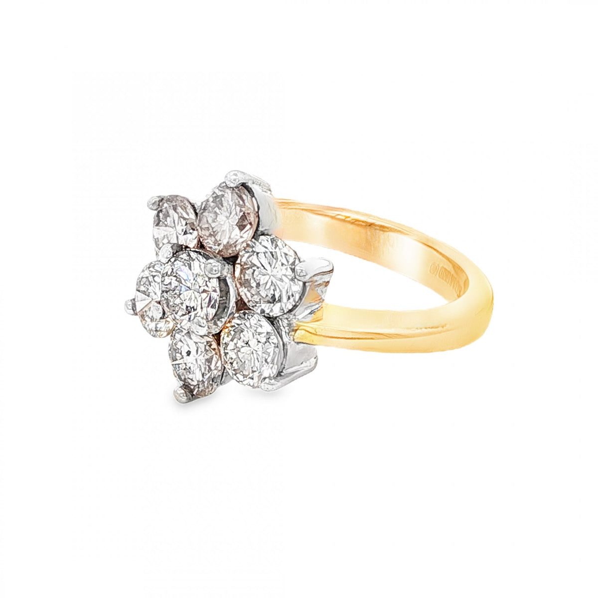 18ct Yellow Gold Diamond Cluster Ring - Size M½ - 3.15ct