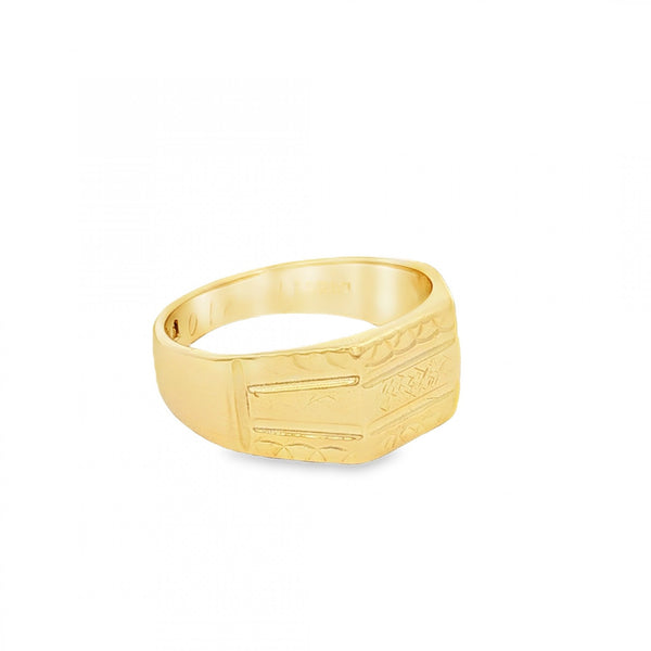 9ct Yellow Gold Rectangular Engraved Signet Ring - Size K½ - 8mm