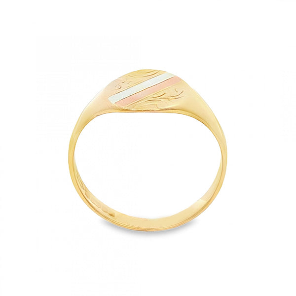 9ct Multi-Tone Gold Engraved Signet Ring - Size O - 11mm