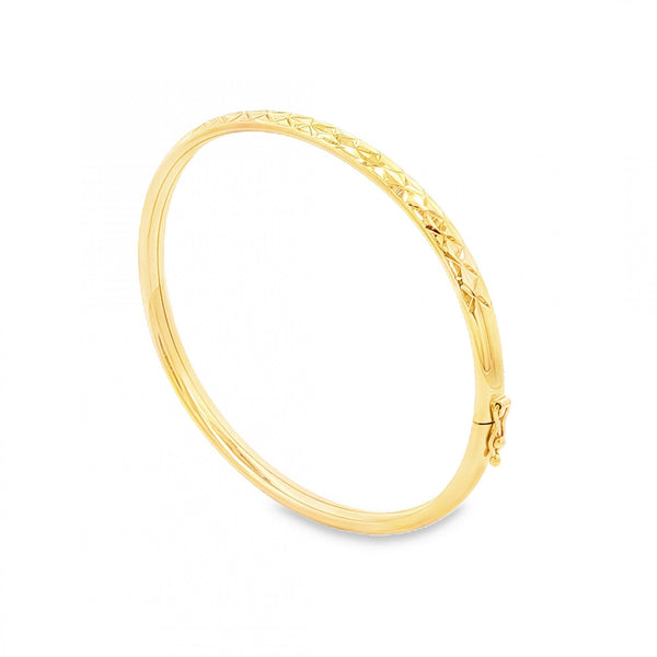 9ct Yellow Gold Hollow Patterned Bangle - 18cm - 6.0g