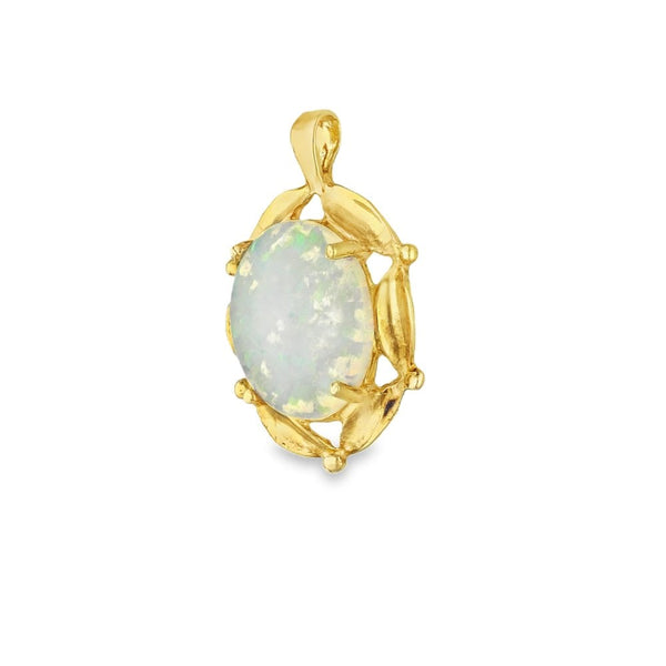 9ct Yellow Gold Opal Oval Pendant - 14x22x5mm - 1.5g