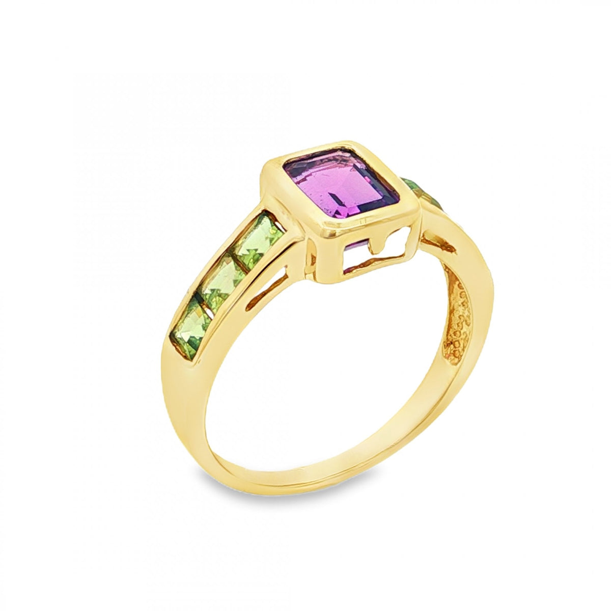 9ct Yellow Gold Amethyst & Peridot Ring - Size Q - 2.6g