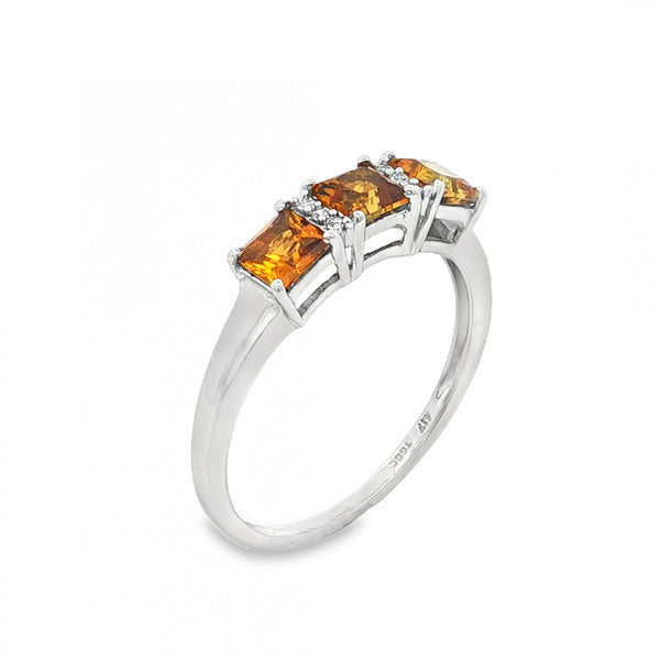 9ct White Gold Citrine & Diamond Trilogy Ring - Size S - 2.4g