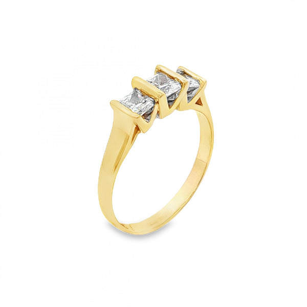 9ct Yellow Gold Princess CZ Trilogy Ring - Size K½ - 2.2g