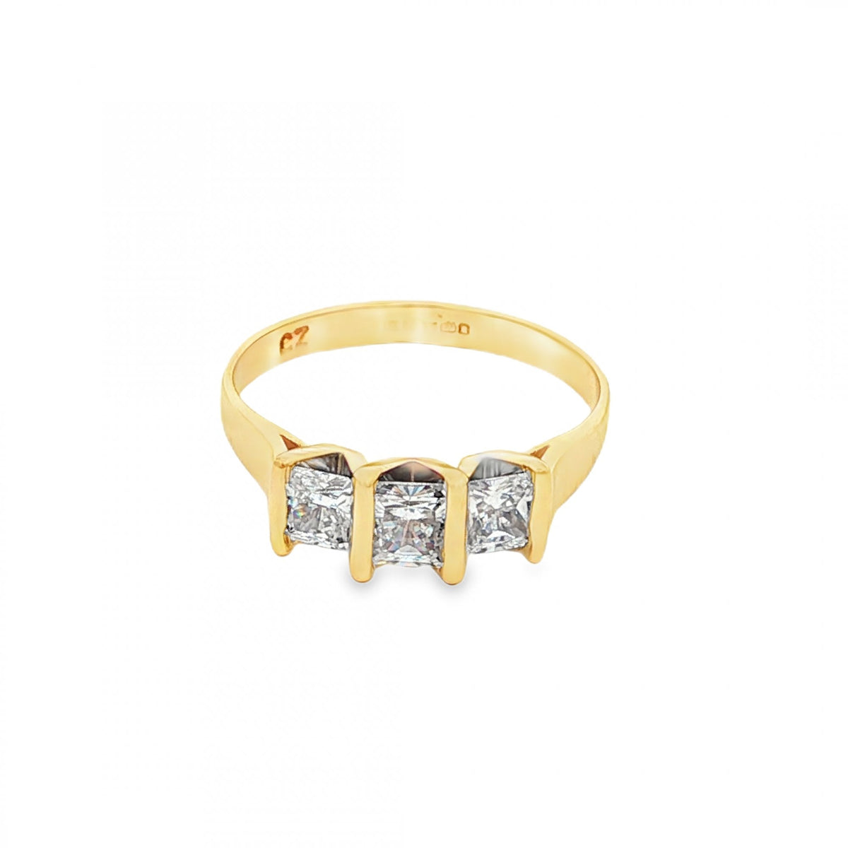 9ct Yellow Gold Princess CZ Trilogy Ring - Size K½ - 2.2g