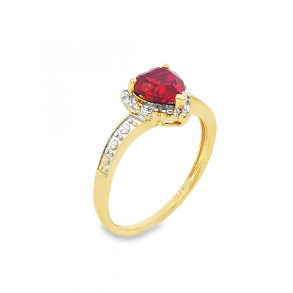 9ct Yellow Gold Heart Garnet & Diamond Halo Cluster Ring -Size M