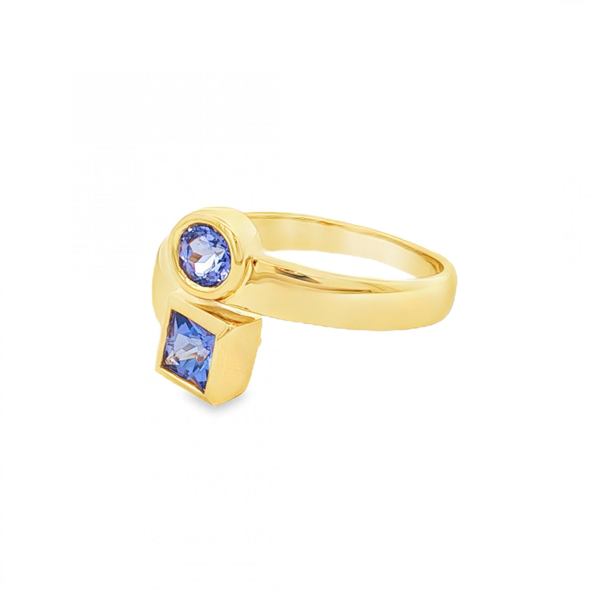 18ct Yellow Gold Tanzanite Twist Ring - Size L - 3.5g