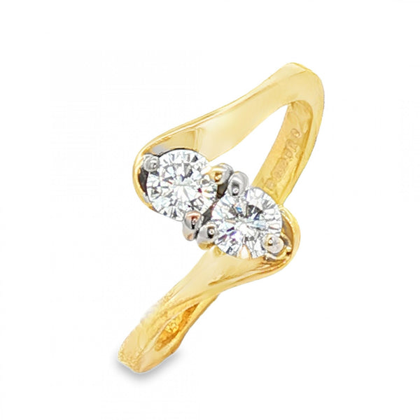 18ct Yellow Gold Two-Stone Twist Diamond Ring - Size H - 0.28ct
