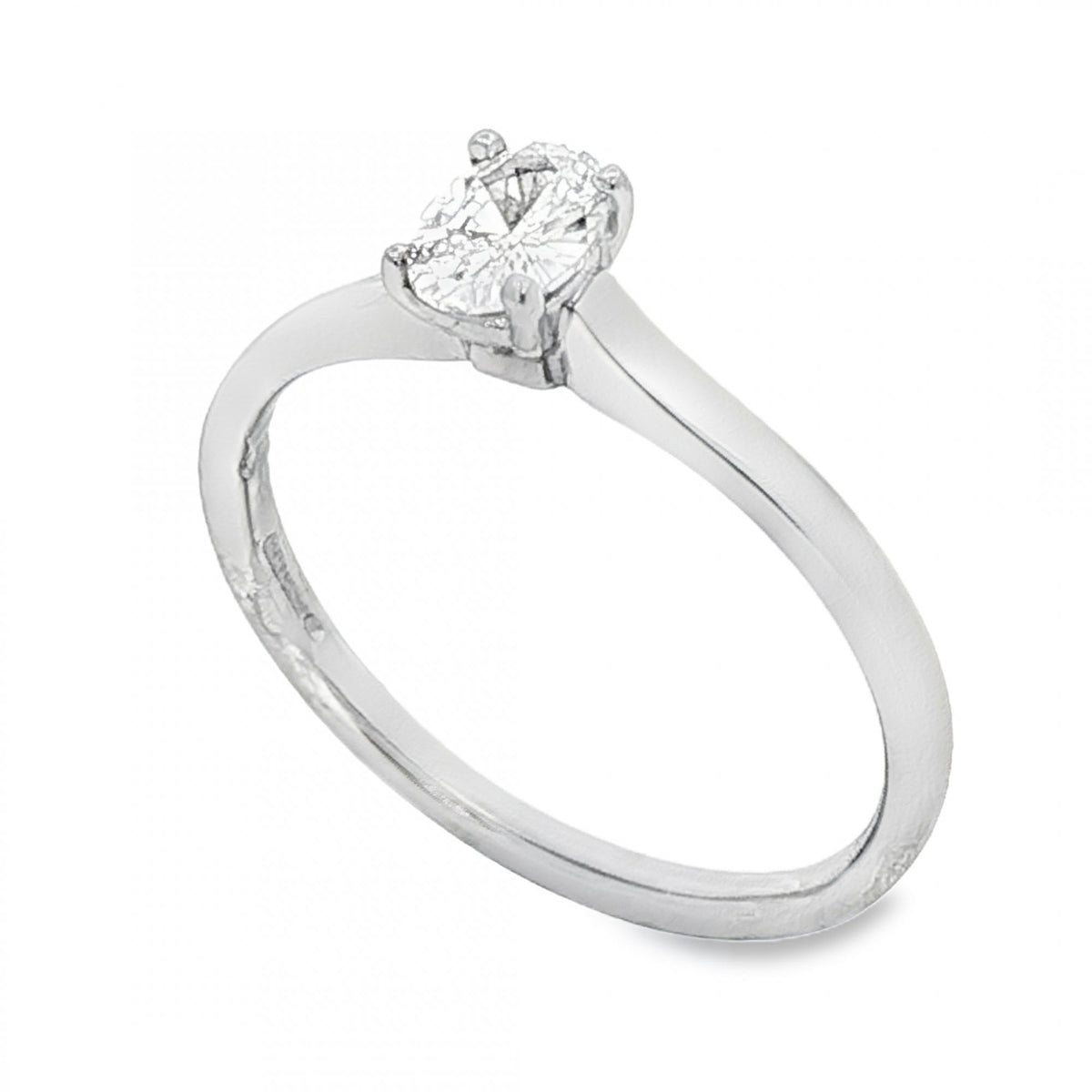 950 Platinum Diamond Engagement Ring - Size N - 0.35ct