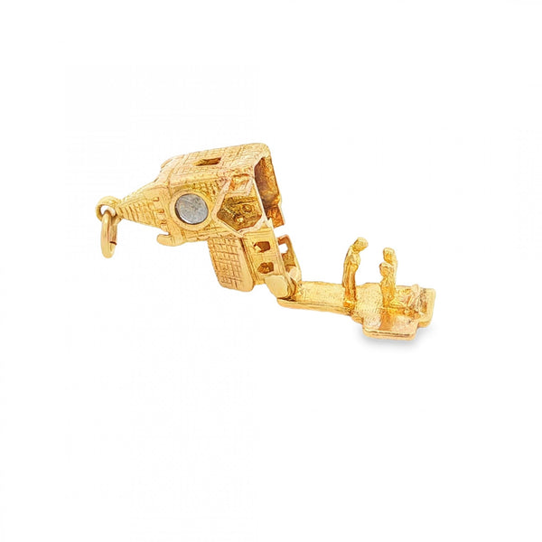9ct Yellow Gold Hinged Church Charm - 13x16x9mm - 3.2g