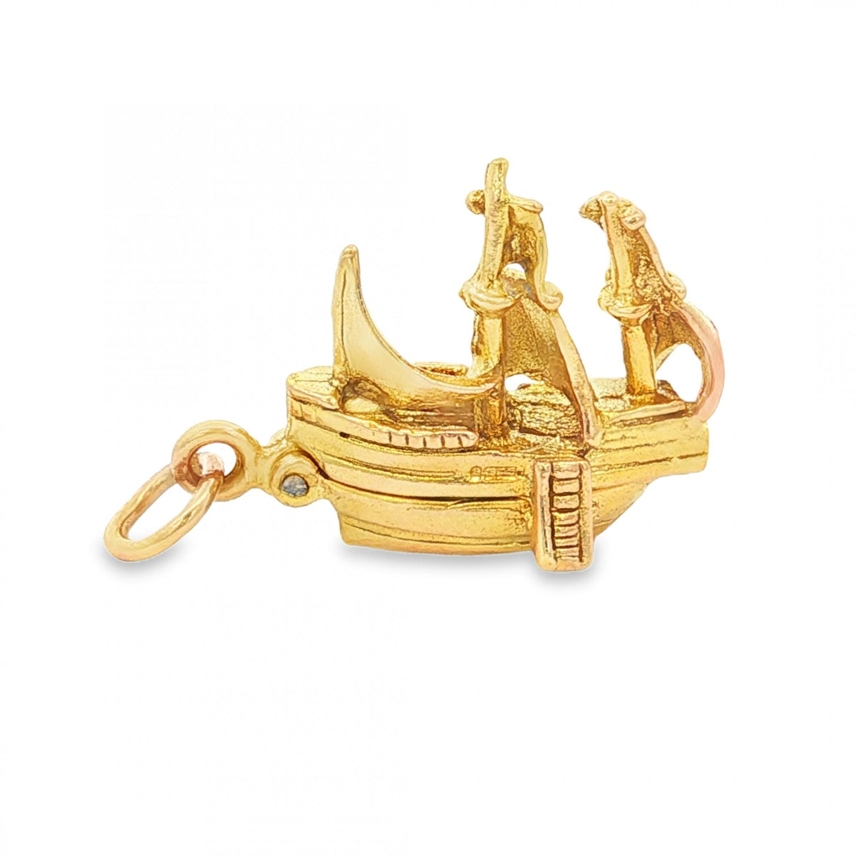 9ct Yellow Gold Galleon Charm - 23x17x10mm - 4.7g