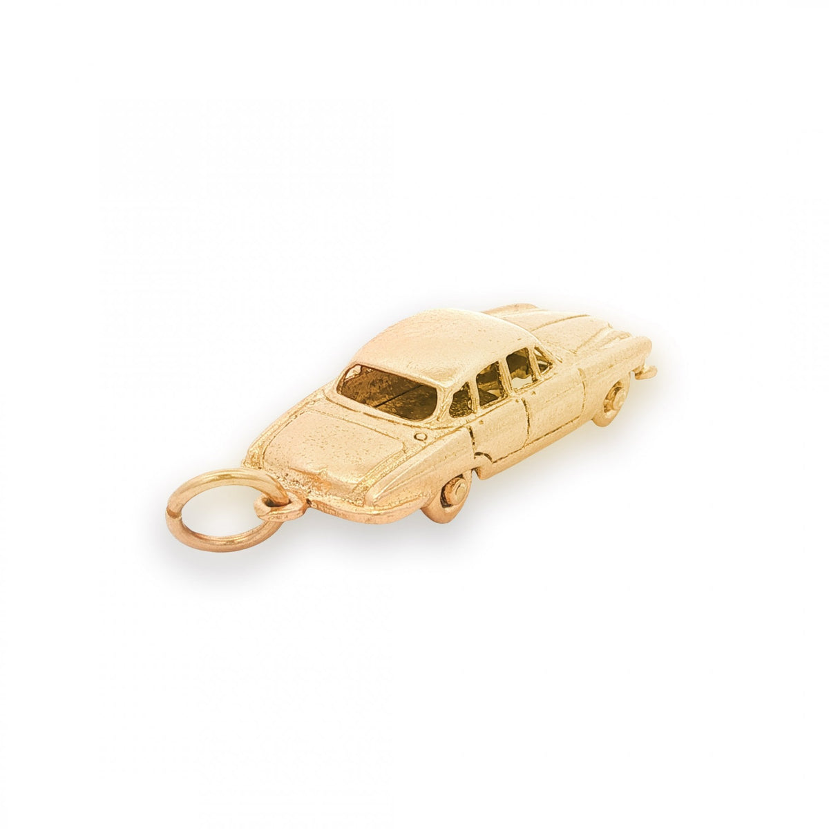 9ct Yellow Gold Old Car Pendant - 12x9x33mm - 7.2g