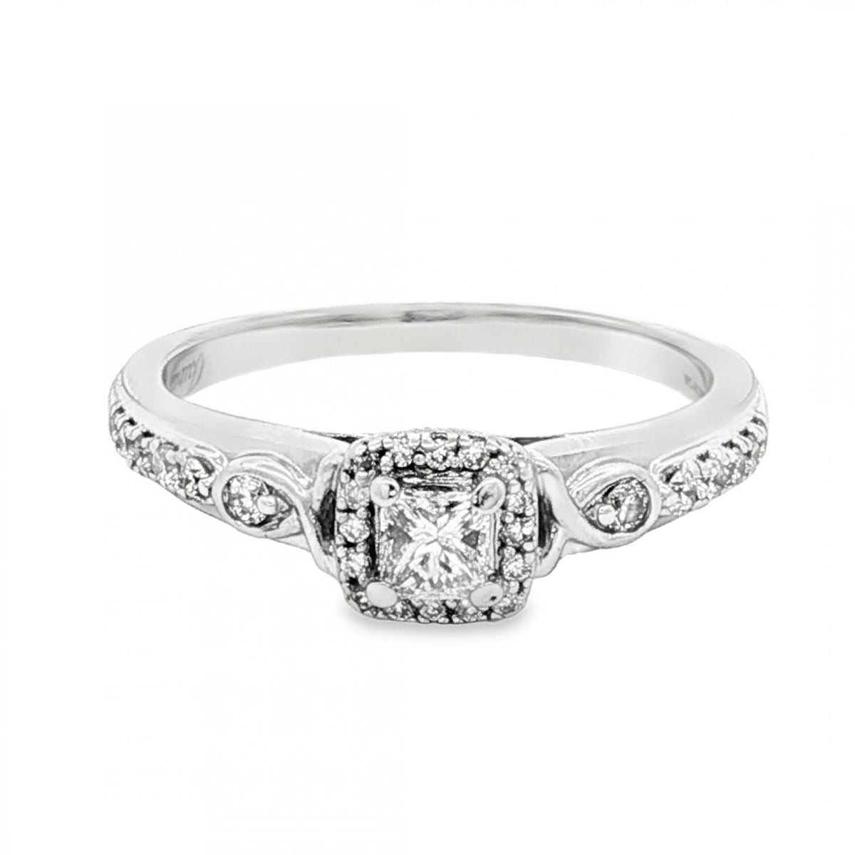 18ct White Gold Diamond Engagement Ring - Size N½ - 0.40ct