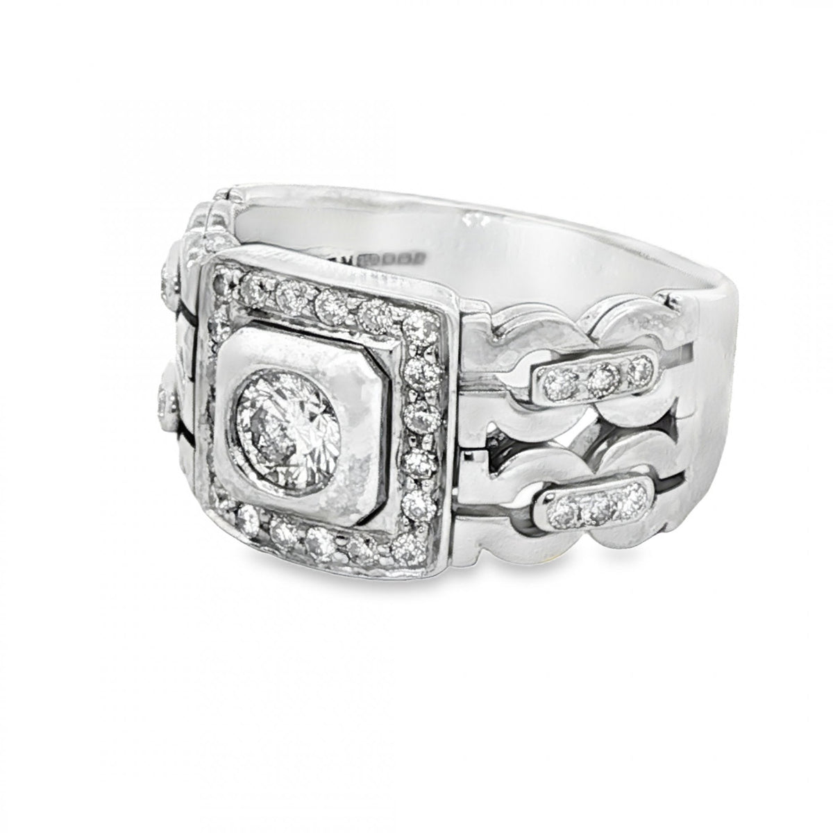 18ct White Gold Diamond Halo Ring - Size T - 1.04ct