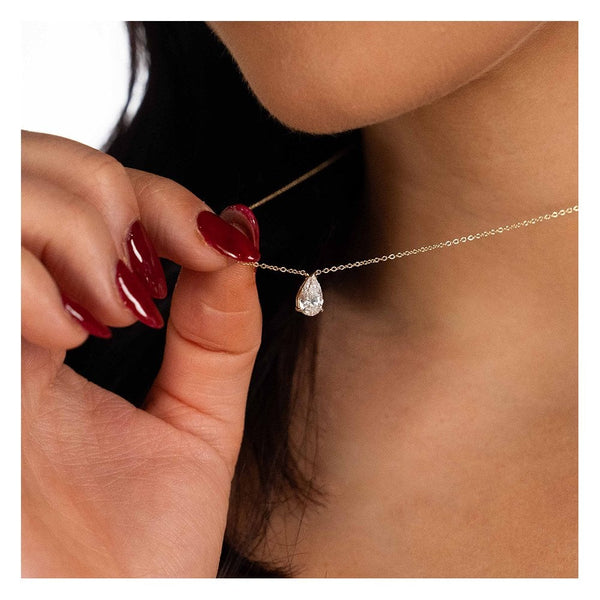 1.00ct Yellow Gold Pear-Cut Diamond Pendant & Chain - D/E/VS1