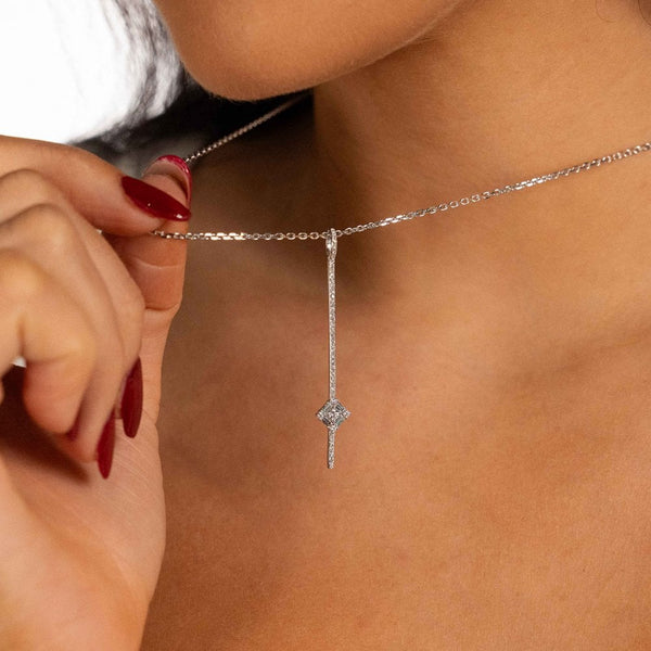 18ct White Gold Diamond Bar Pendant & Necklace - 18" - 0.41ct