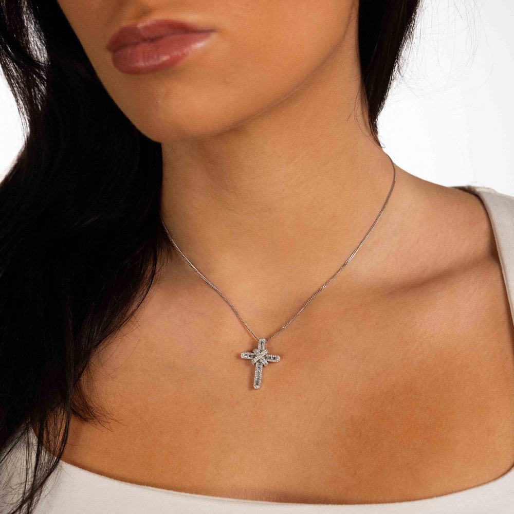 18ct White Gold Diamond Cross Pendant & Necklace - 16" - 1.09ct