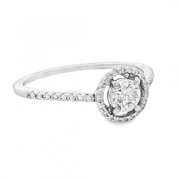9ct White Gold Diamond Halo Cluster Ring - Size M½ - 0.58ct