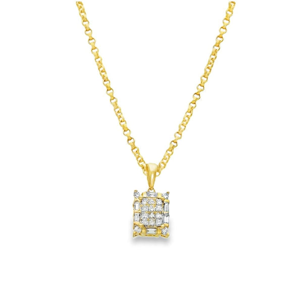 18ct Yellow Gold Diamond Cluster Pendant & Necklace -17" -0.60ct