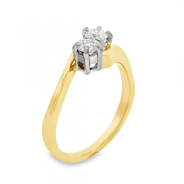 18ct White Gold Diamond Twist Ring - Size K½ - 0.30ct