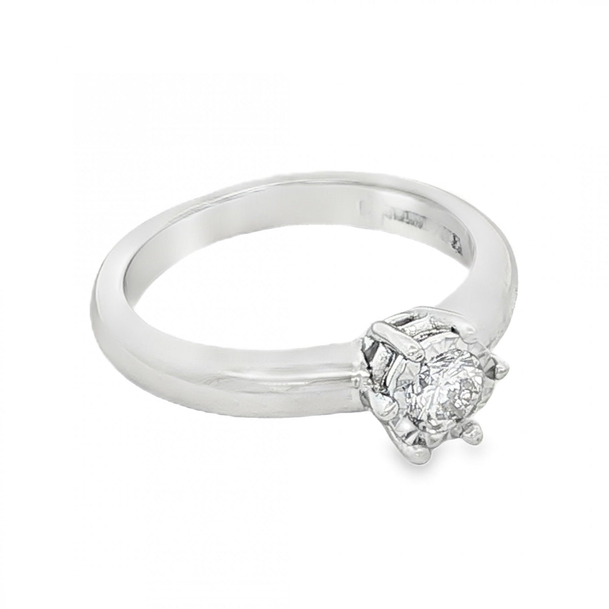 18ct White Gold Illusion-Set Diamond Engagement Ring - 0.30ct