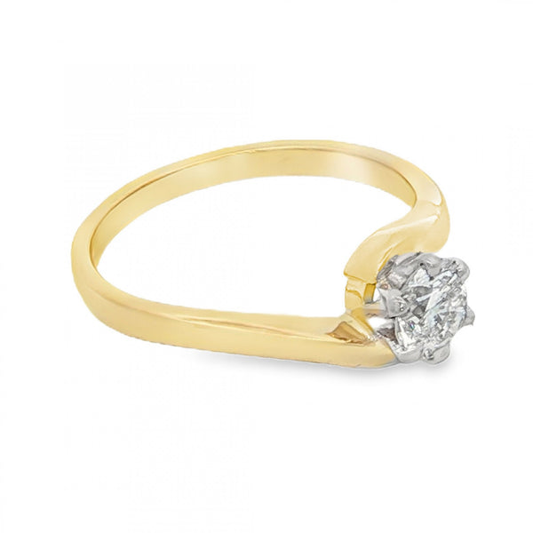 18ct Yellow Gold Diamond Twist Engagement Ring - Size M½ -0.54ct