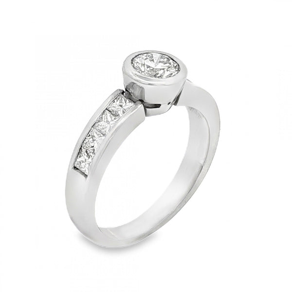 950 Platinum Diamond Engagement Ring - Size H - 0.83ct