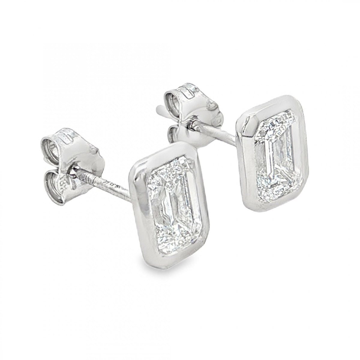 2.10ct White Gold Emerald-Cut Diamond Stud Earrings - VS/D