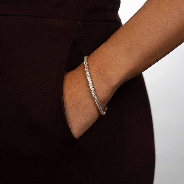 10.00ct Yellow Gold Emerald-Cut Diamond Bracelet - D/VVS1/2