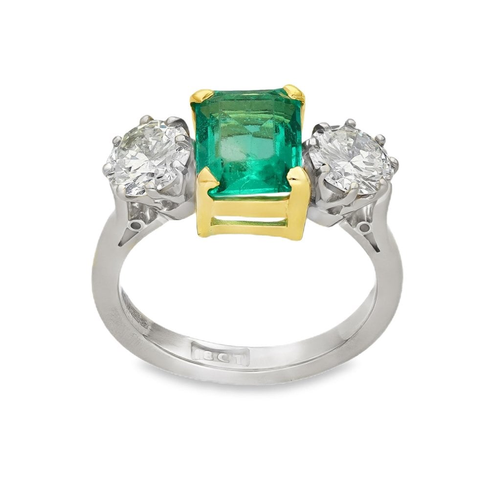 18ct Yellow Gold Emerald & Diamond Trilogy Ring - Size J -1.17ct