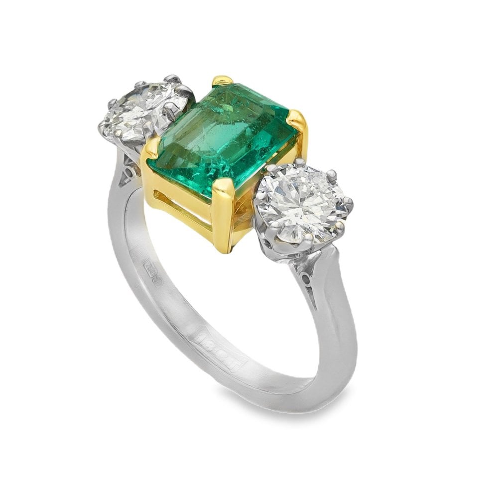 18ct Yellow Gold Emerald & Diamond Trilogy Ring - Size J -1.17ct