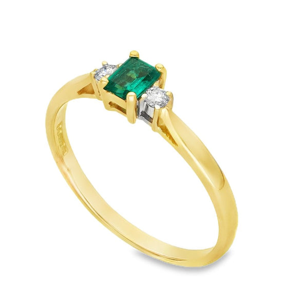 18ct Yellow Gold Emerald & Diamond Trilogy Ring - Size Q -0.08ct