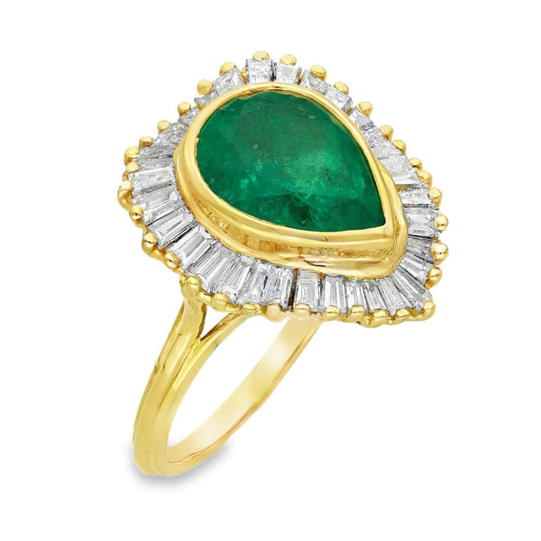 18ct Yellow Gold Emerald & Diamond Cluster Ring -Size P½ -1.70ct